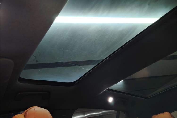 Used Li Auto L7 2024 Pro Model Headliner