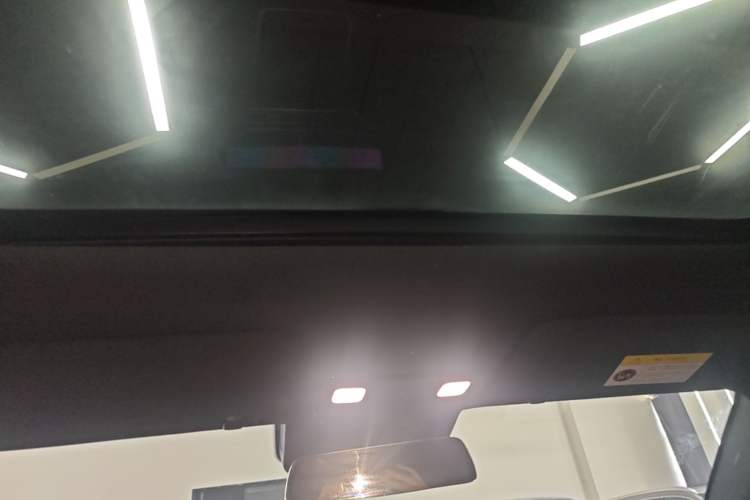 Used Li Auto L7 2024 MAX Model Headliner
