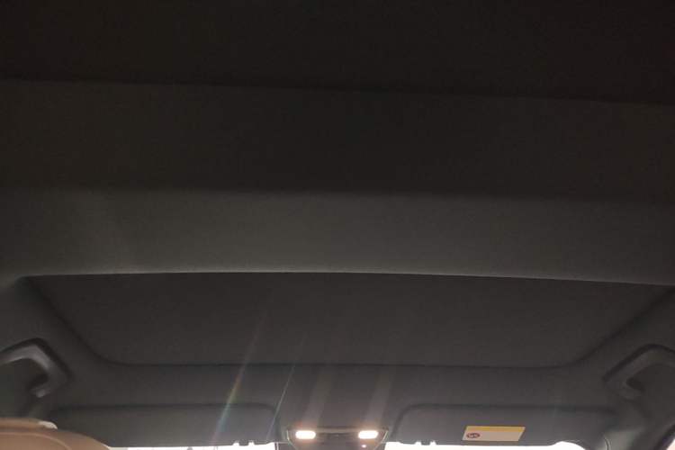 Used Li Auto L7 2024 MAX Model Headliner
