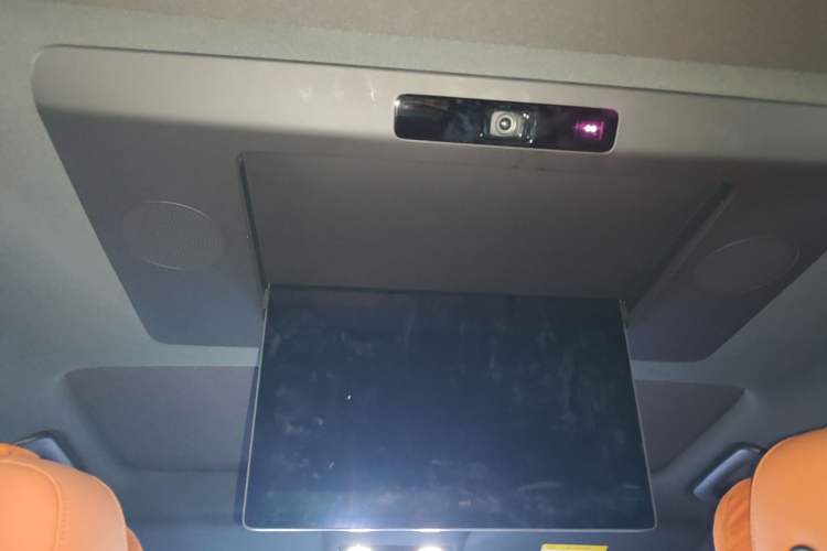 Used Li Auto L7 2024 Ultra Model Headliner