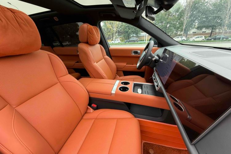 Used Li Auto L7 2024 Pro Model Interior 10