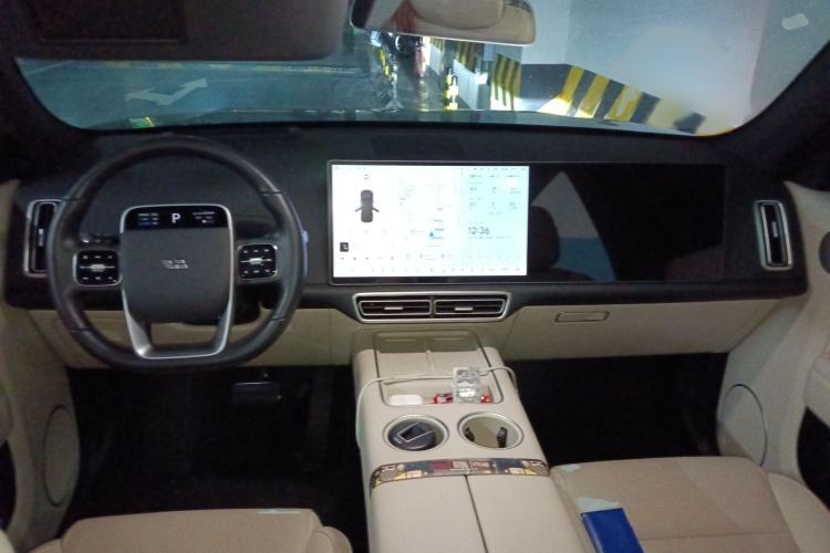 Used Li Auto L7 2024 MAX Model Interior 2