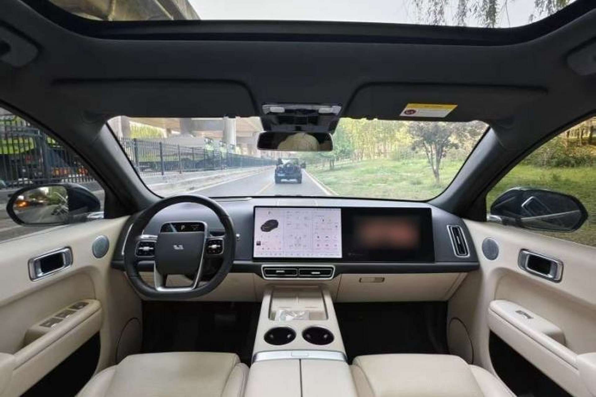 Used Li Auto L7 2024 Pro Model Interior 3