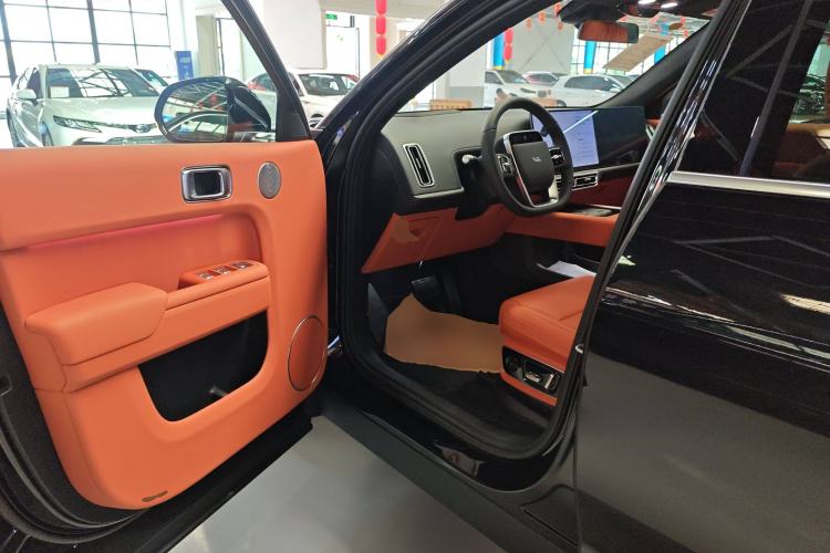 Used Li Auto L7 2024 MAX Model Interior 3