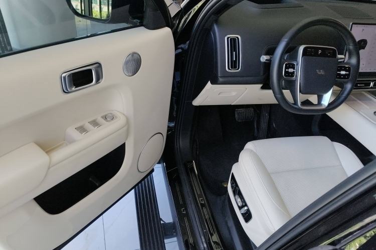 Used Li Auto L7 2024 Ultra Model Interior 3
