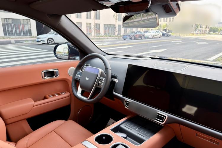 Used Li Auto L7 2024 MAX Model Interior 4