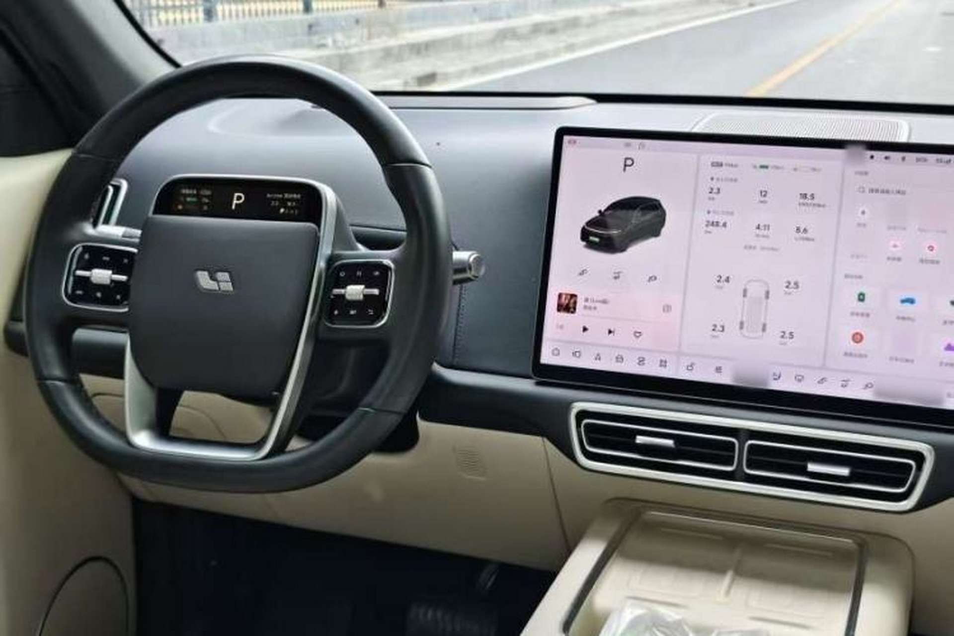 Used Li Auto L7 2024 Pro Model Interior 4