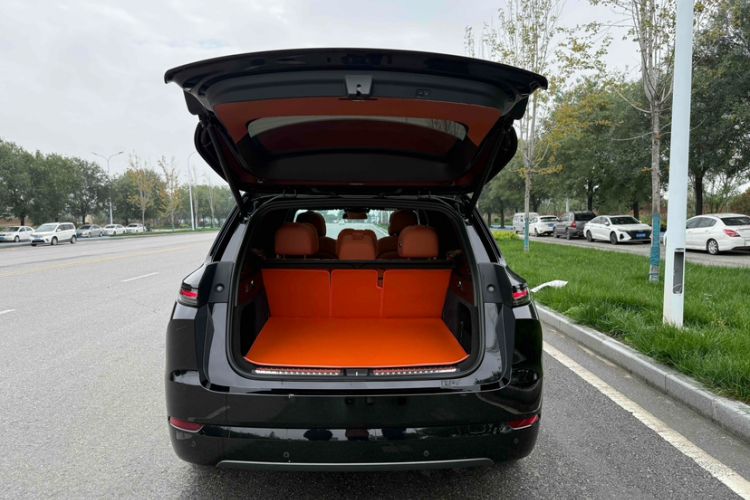 Used Li Auto L7 2024 Pro Model Interior 8
