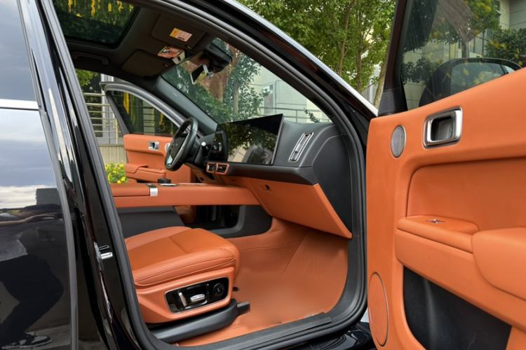 Used Li Auto L7 2024 Pro Model Interior 9