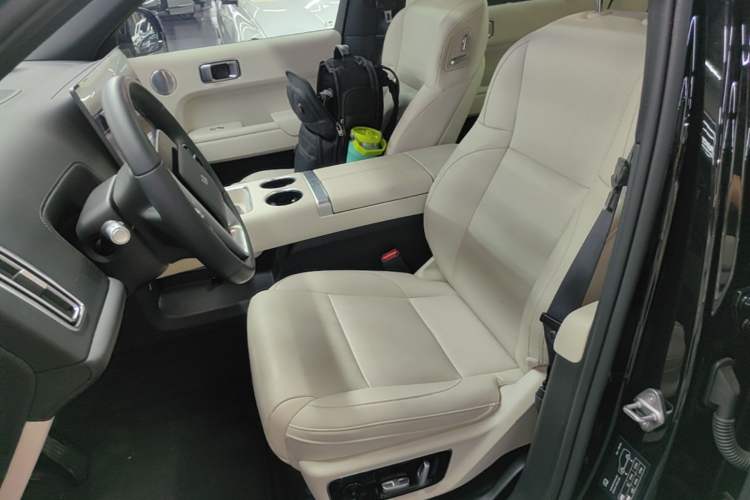 Used Li Auto L7 2024 MAX Model Left Front Seat