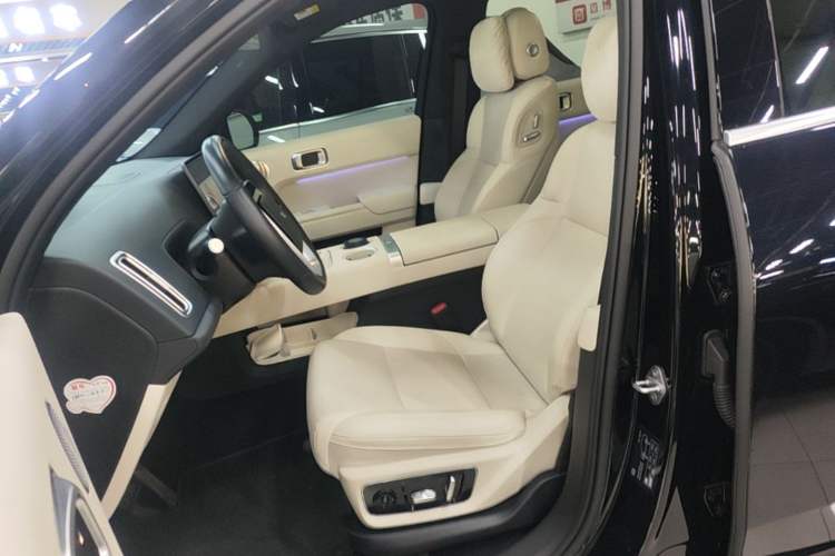 Used Li Auto L7 2024 MAX Model Left Front Seat