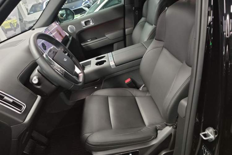 Used Li Auto L7 2024 MAX Model Left Front Seat