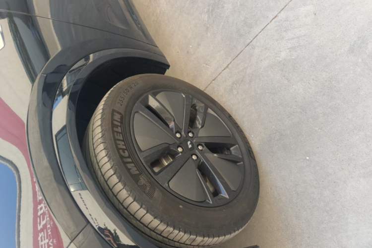 Used Li Auto L7 2024 MAX Model Left Front Wheel Hub