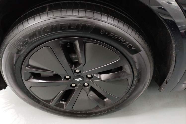 Used Li Auto L7 2024 MAX Model Left Front Wheel Hub