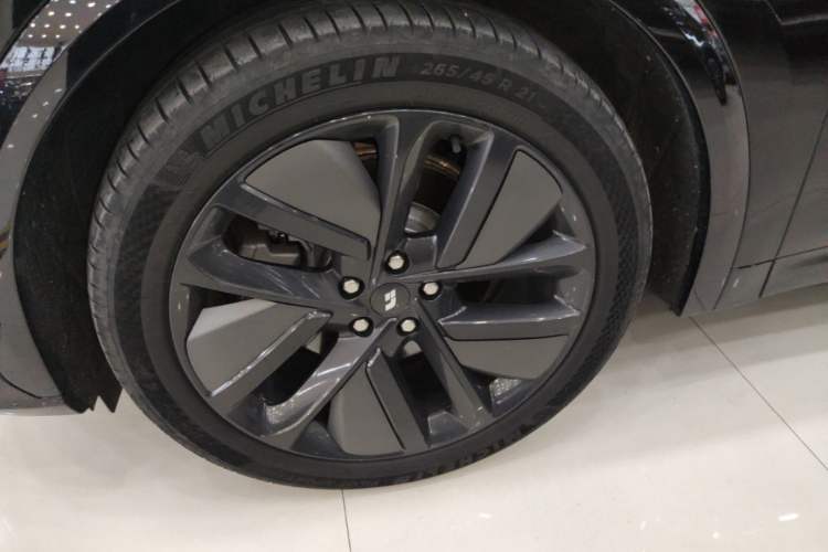 Used Li Auto L7 2024 MAX Model Left Front Wheel Hub