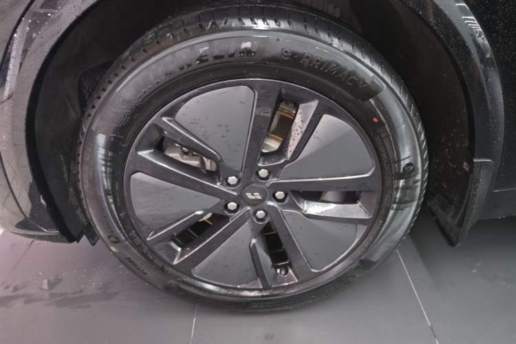 Used Li Auto L7 2024 MAX Model Left Front Wheel Hub