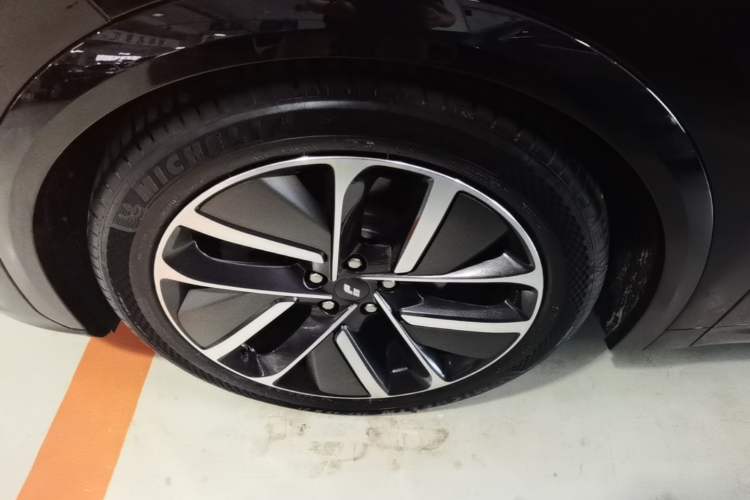 Used Li Auto L7 2024 MAX Model Left Front Wheel Hub