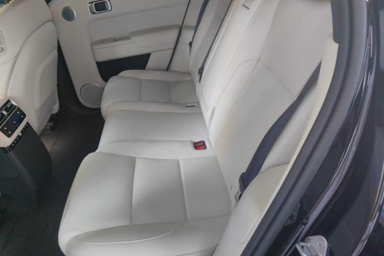 Used Li Auto L7 2024 MAX Model Left Rear Seat