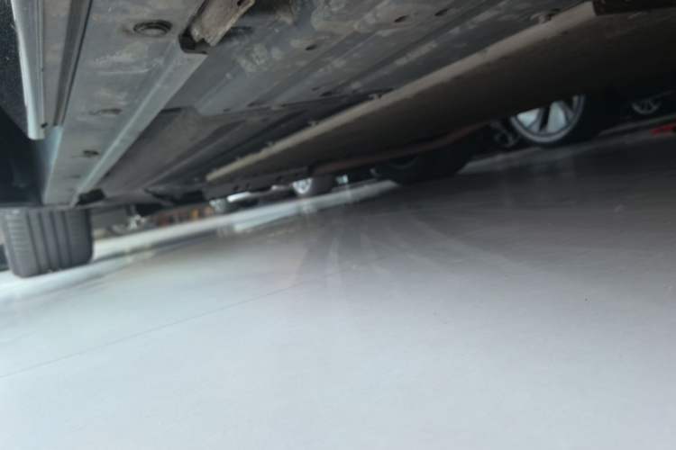 Used Li Auto L7 2024 Pro Model Left Side Sill