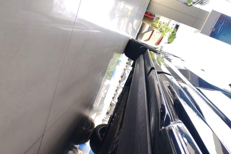 Used Li Auto L7 2024 Ultra Model Left Side Sill