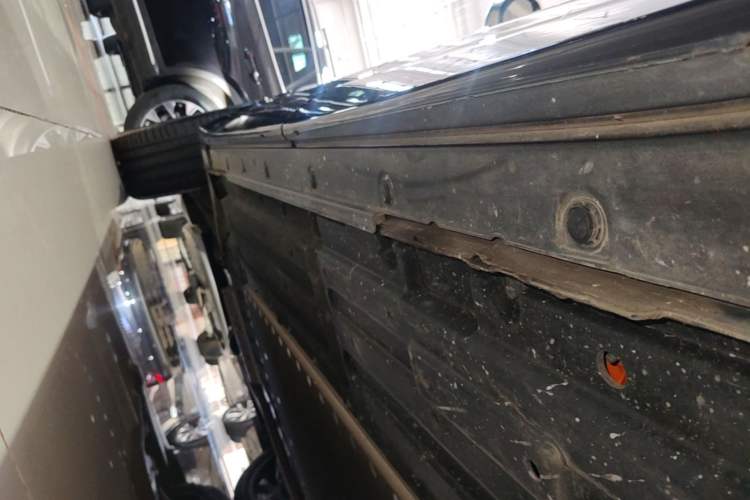 Used Li Auto L7 2024 MAX Model Left Side Sill