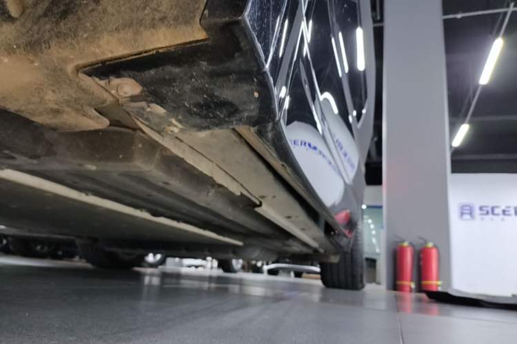 Used Li Auto L7 2024 MAX Model Left Side Sill