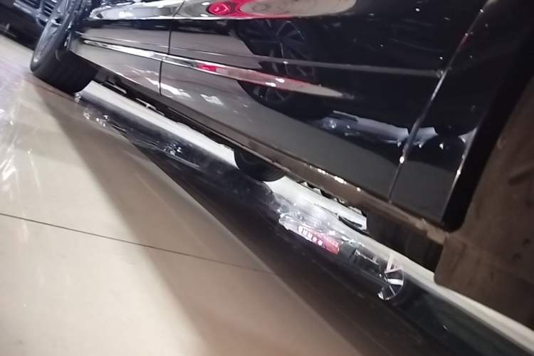 Used Li Auto L7 2024 MAX Model Left Side Sill
