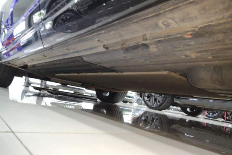 Used Li Auto L7 2024 MAX Model Left Side Sill