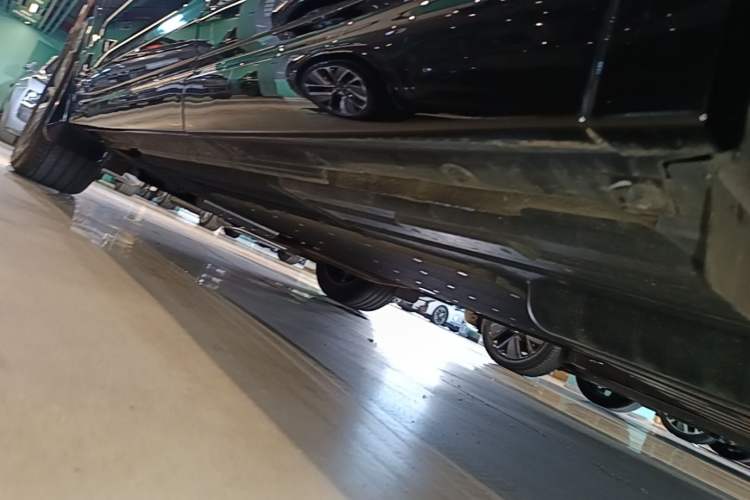 Used Li Auto L7 2024 MAX Model Left Side Sill