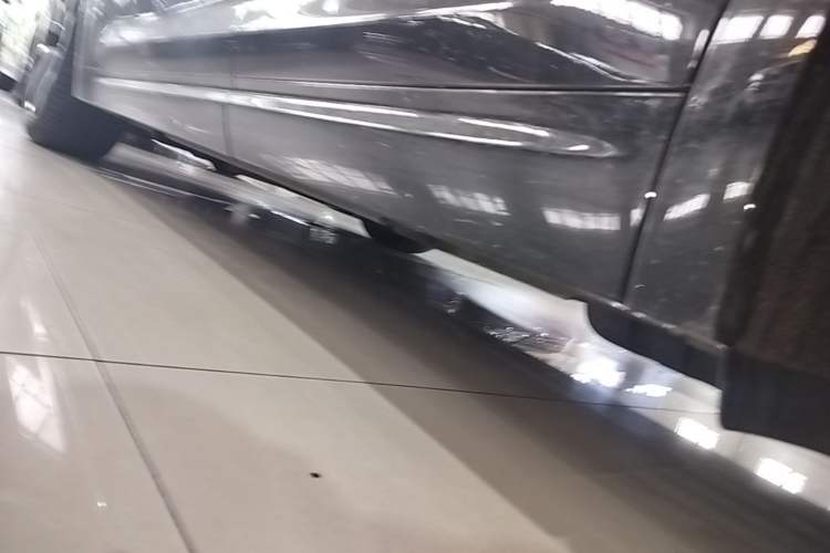 Used Li Auto L7 2024 MAX Model Left Side Sill