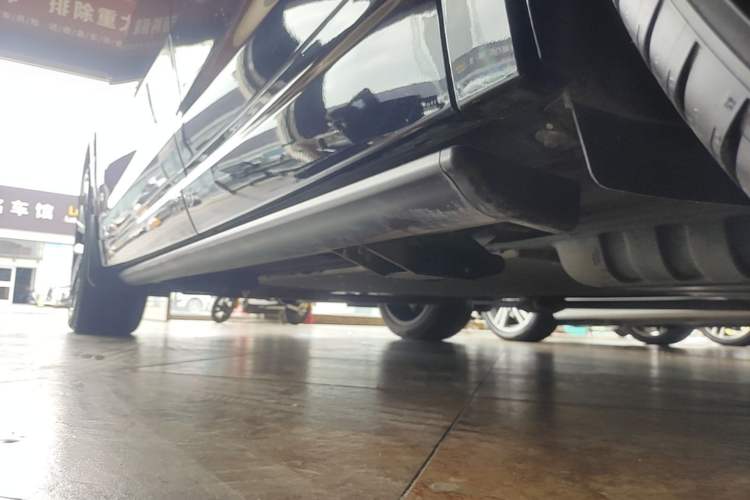 Used Li Auto L7 2024 MAX Model Left Side Sill