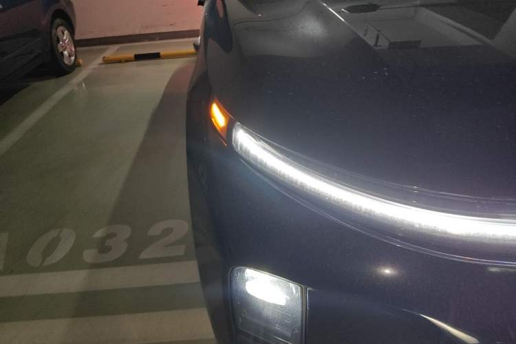 Used Li Auto L7 2024 Ultra Model Right Front Headlight