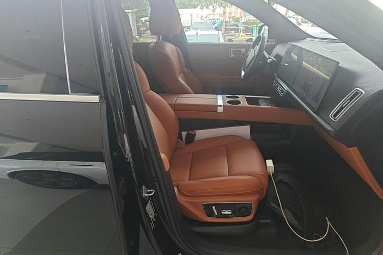 Used Li Auto L7 2024 Pro Model Right Front Seat