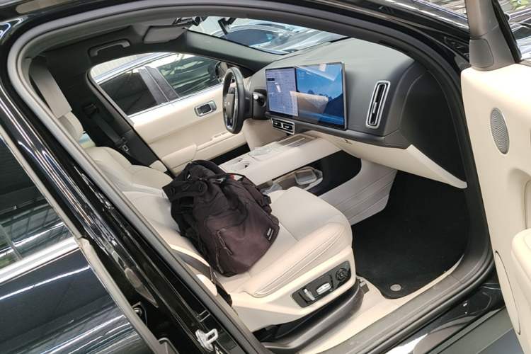 Used Li Auto L7 2024 MAX Model Right Front Seat