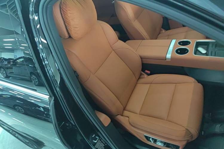Used Li Auto L7 2024 MAX Model Right Front Seat