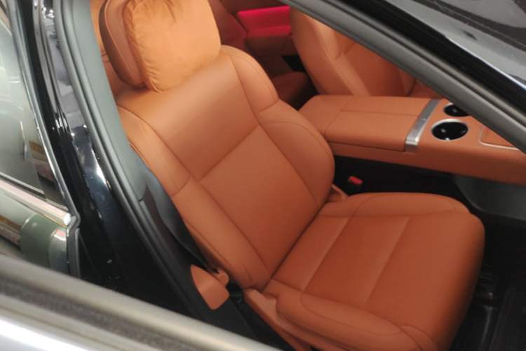 Used Li Auto L7 2024 MAX Model Right Front Seat