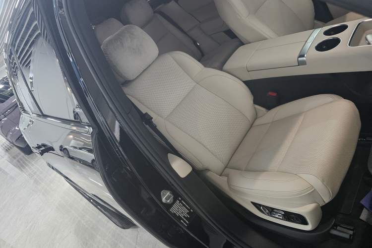 Used Li Auto L7 2024 MAX Model Right Front Seat