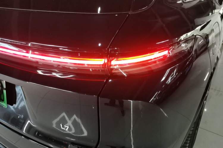 Used Li Auto L7 2024 Pro Model Right Rear Taillight