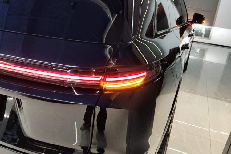 Used Li Auto L7 2024 Ultra Model Right Rear Taillight