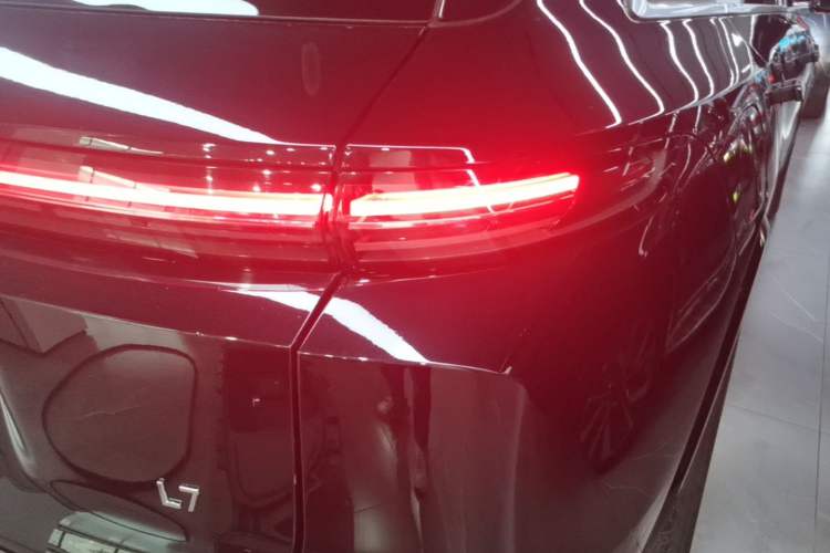 Used Li Auto L7 2024 MAX Model Right Rear Taillight