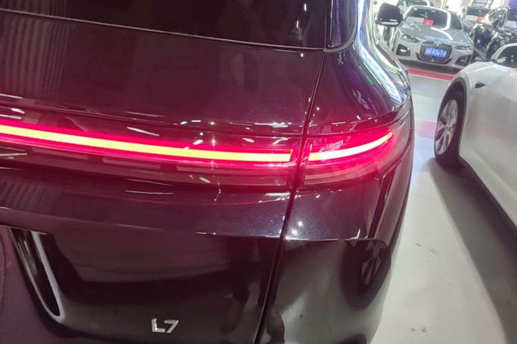 Used Li Auto L7 2024 Ultra Model Right Rear Taillight