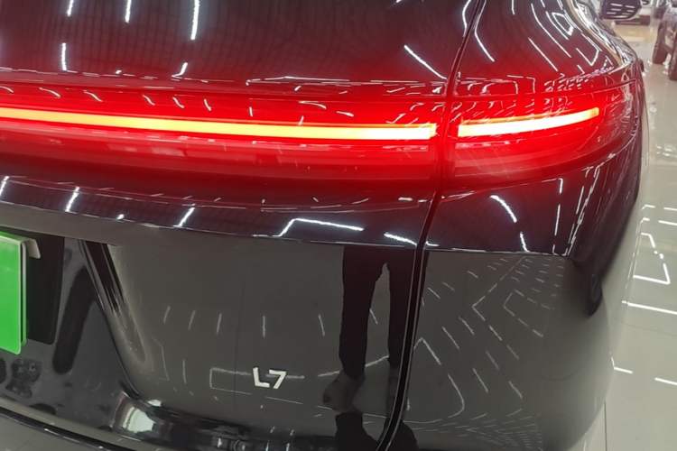 Used Li Auto L7 2024 Pro Model Right Rear Taillight