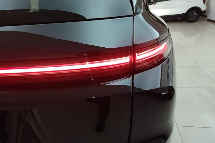 Used Li Auto L7 2024 MAX Model Right Rear Taillight