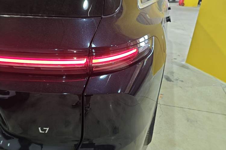Used Li Auto L7 2024 Pro Model Right Rear Taillight