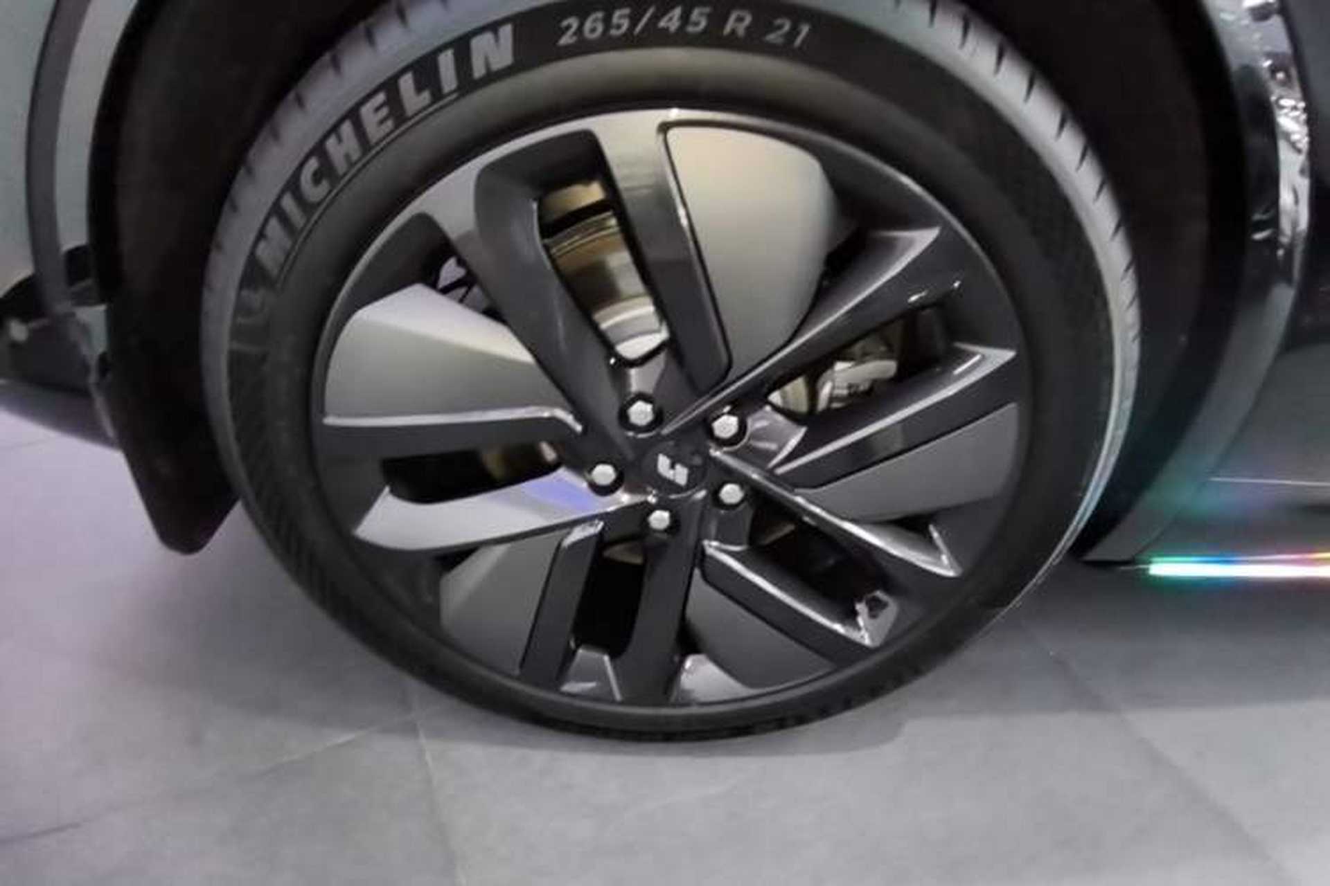 Used Li Auto L7 2024 Pro Model Right Rear Wheel Hub