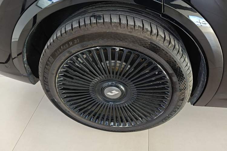Used Li Auto L7 2024 Ultra Model Right Rear Wheel Hub