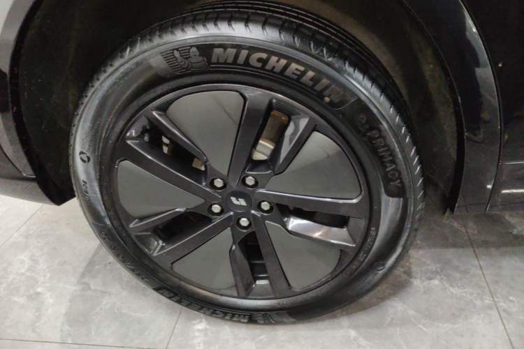 Used Li Auto L7 2024 Pro Model Right Rear Wheel Hub