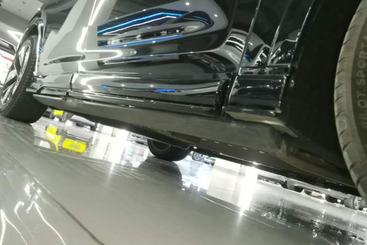 Used Li Auto L7 2024 Pro Model Right Side Sill