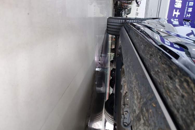 Used Li Auto L7 2024 Ultra Model Right Side Sill