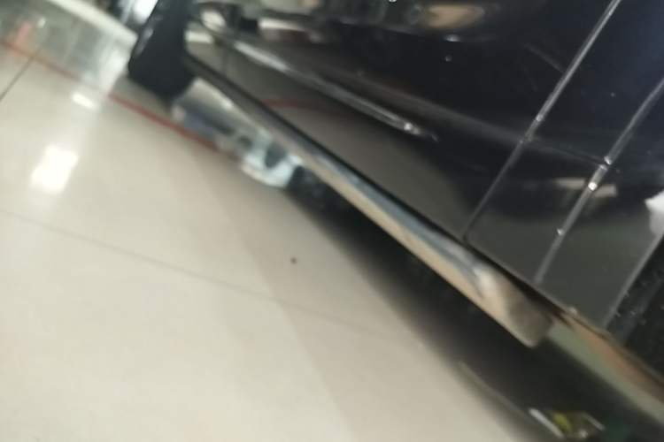 Used Li Auto L7 2024 MAX Model Right Side Sill